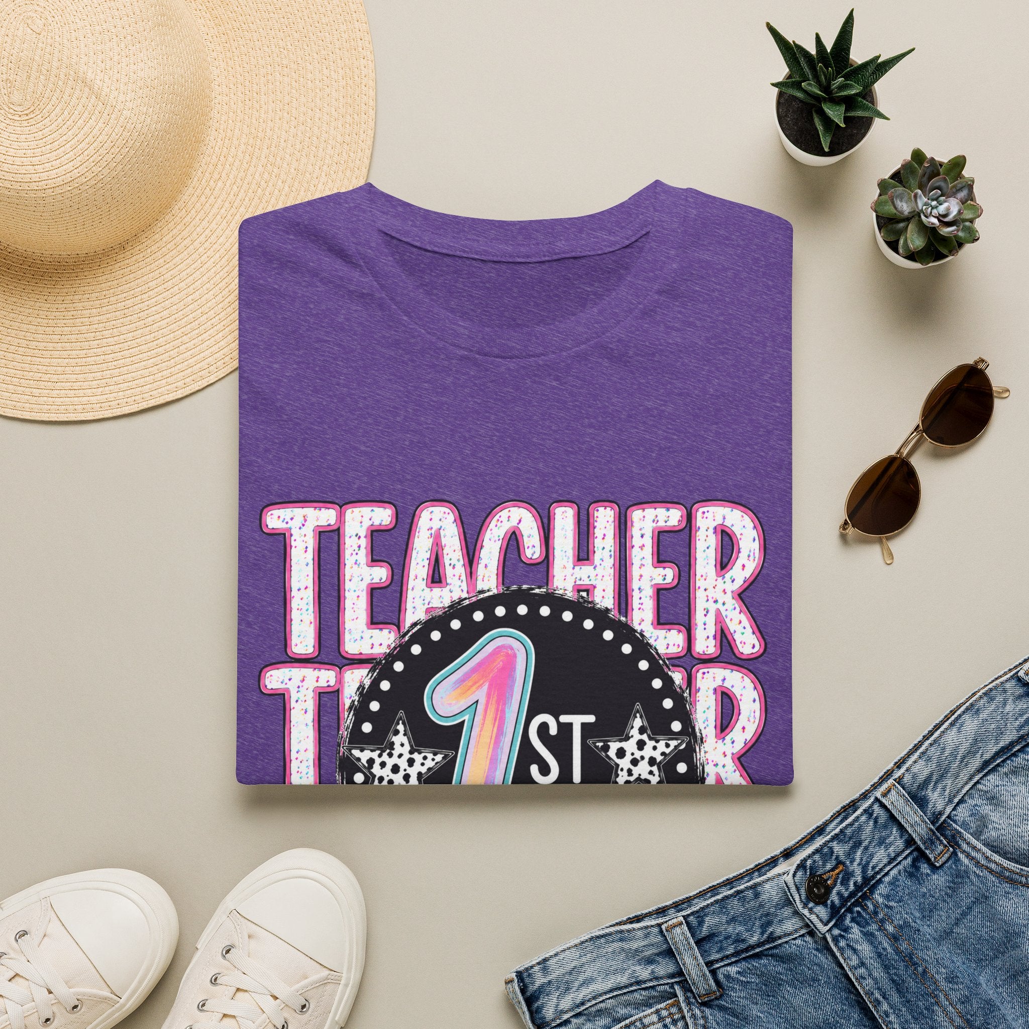 1st Grade Teacher T‑Shirt — Cute Pink Chalkboard Design for Elementary Teachers