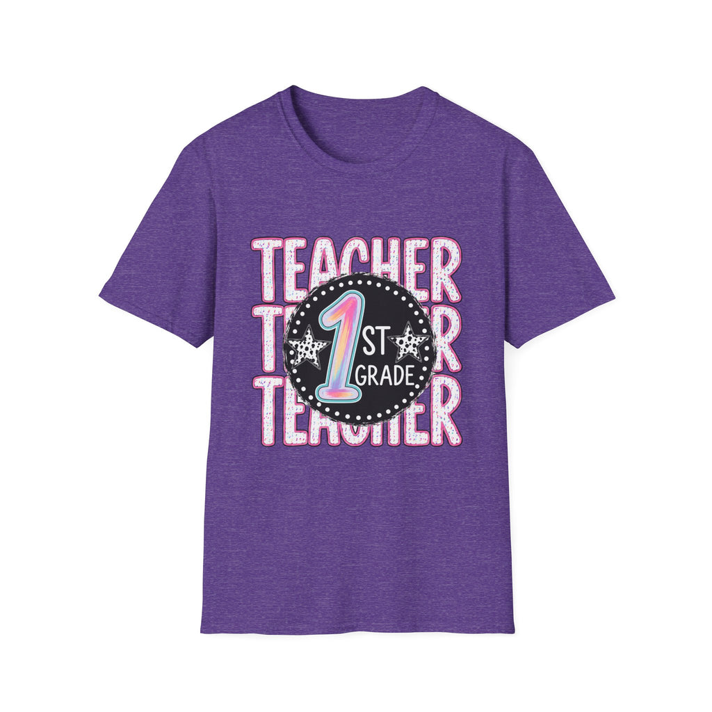 1st Grade Teacher T‑Shirt — Cute Pink Chalkboard Design for Elementary Teachers