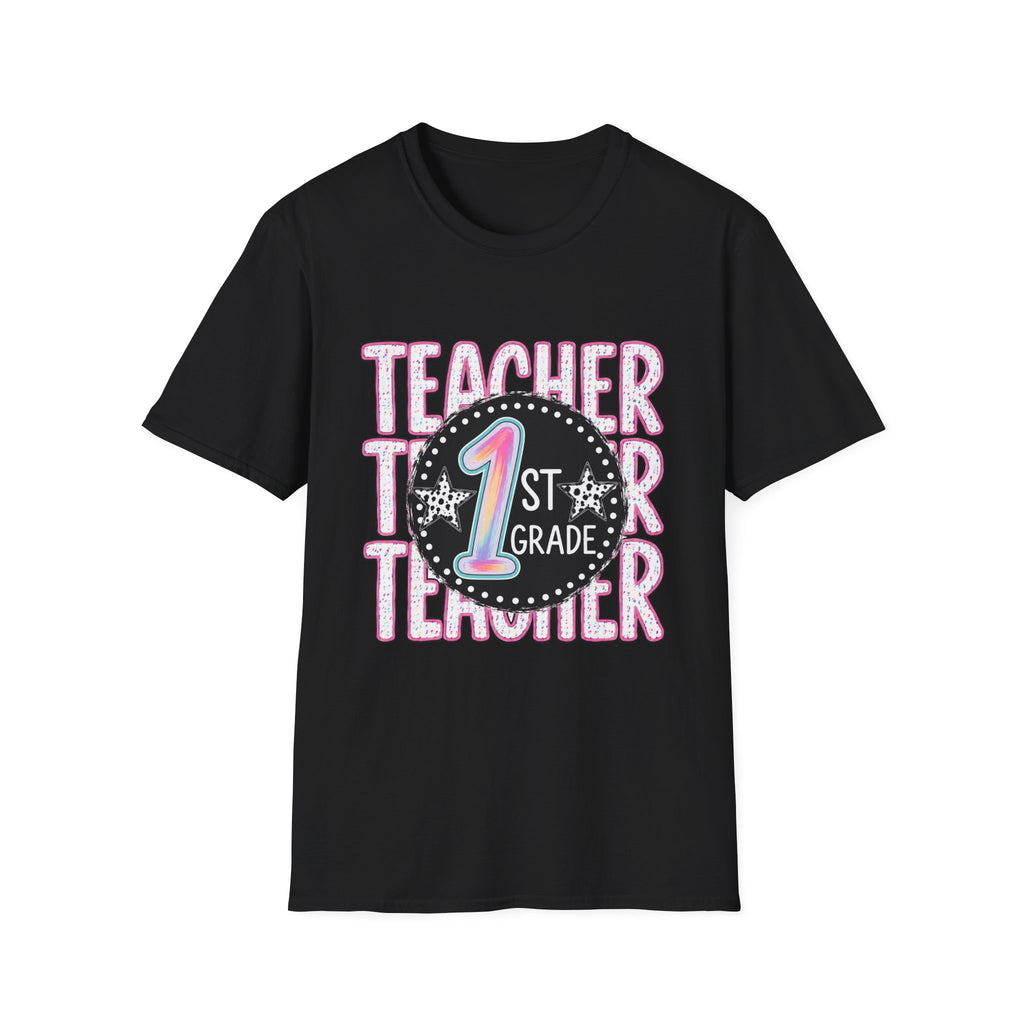 1st Grade Teacher T‑Shirt — Cute Pink Chalkboard Design for Elementary Teachers